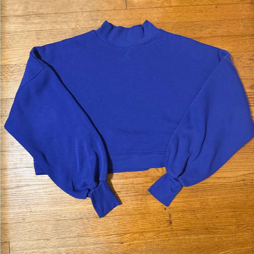 Logilates Women’s Cropped Mock Neck Sweatshirt - Royal Blue